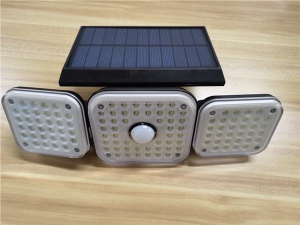 Luz LED LED con energía solar de alta calidad con sensor de movimiento