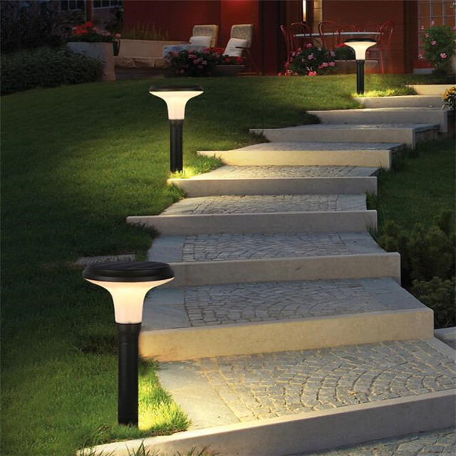 Lámpara de jardín solar blanca cálida para exteriores con IP65