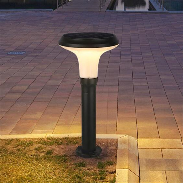 Lámpara de jardín solar blanca cálida para exteriores con IP65